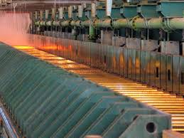 بازگشت ۳۰۰ میلیارد تومان به ذوب آهن با بازیافت سرباره‌های فولادی