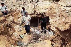 کشف و ضبط ۵ تن سنگ معدنی سرب در اسفراین