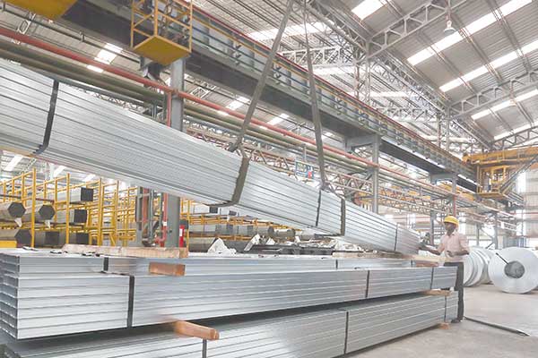 ضرورت تسهیل صادرات محصولات نهایی فولاد